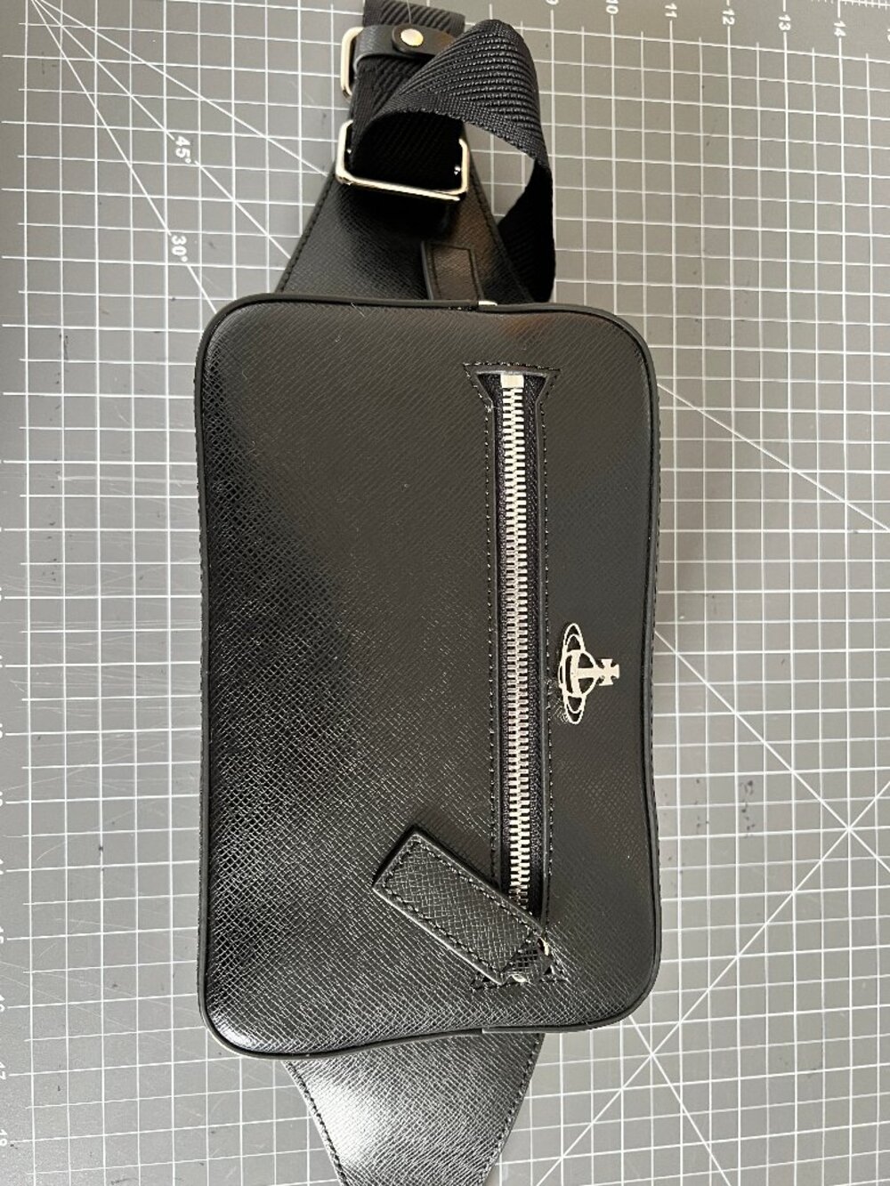 Vivienne Westwood Kent bum bag - Picture 6 of 9